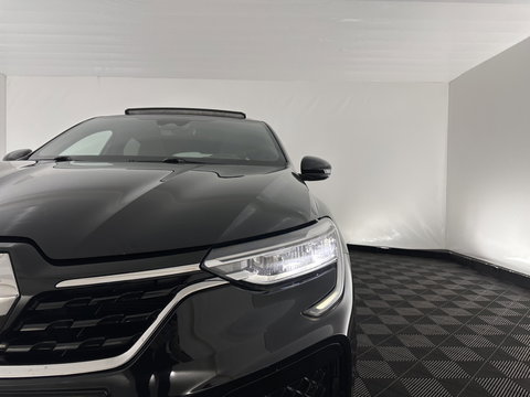 Renault Arkana 1.6 E-Tech Hybrid 145 Renault-Sport Line (INCL-BTW) Aut. *PANO | LEATHER | FULL-LED | BLINDSPOT | CAMERA | HEATED-SPORTSEATS | KEYLESS | AMBIENTLIGHT | DIGI-COCKPIT | PRIVACY-GLASS | NAVI-FULLMAP | ECC | ADAPTIVE-CRUISE | PDC | 18"*