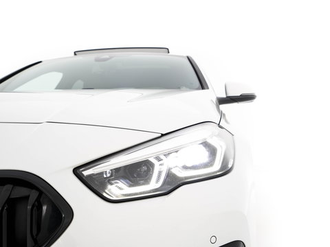 BMW 2 Serie Gran Coupé 220i M-Sportpack Business Edition (INCL-BTW) Aut. *PANO | MICROFIBRE-SPORTSEATS | FULL-LED | DIGI-COCKPIT | CAMERA | NAVI-FULLMAP | HIFI-SOUND | DAB+ | ECC | PDC | CRUISE | CARPLAY | KEYLESS | PRIVACYGLASS | 18"ALU*