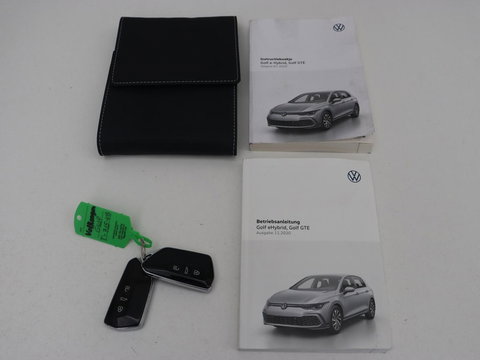 Volkswagen Golf 1.4 eHybrid GTE | SOH 93% | Stoelverwarming | Trekhaak | Carplay | Adaptive cruise | 18'' | Sportstoelen | Navigatie | Sfeerverlichting | Climate control | Parkeerhulp | PHEV | Plug In