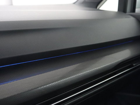 Volkswagen Golf 1.4 eHybrid GTE | SOH 93% | Stoelverwarming | Trekhaak | Carplay | Adaptive cruise | 18'' | Sportstoelen | Navigatie | Sfeerverlichting | Climate control | Parkeerhulp | PHEV | Plug In