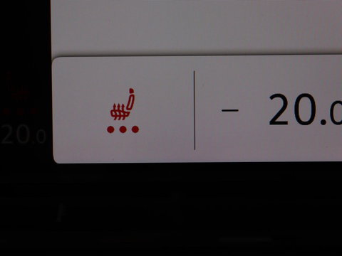 Volkswagen Golf 1.4 eHybrid GTE | SOH 93% | Stoelverwarming | Trekhaak | Carplay | Adaptive cruise | 18'' | Sportstoelen | Navigatie | Sfeerverlichting | Climate control | Parkeerhulp | PHEV | Plug In