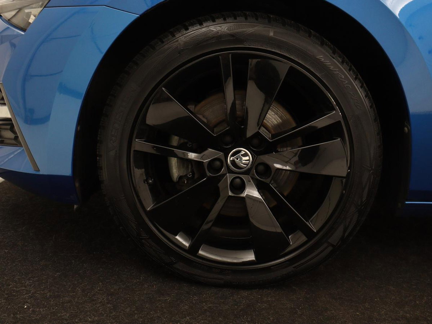 Škoda Superb 1.4 TSI iV Sportline | SOH 96% | 360 Camera | Adaptive cruise | Trekhaak | Achterbankverwarming | Canton Sound | Matrix LED | Alcantara | Stoelverwarming | Carplay | Navigatie | PHEV | Plug In