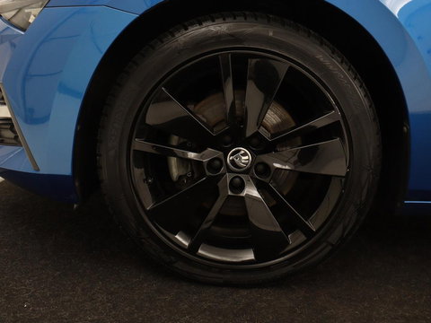 Škoda Superb 1.4 TSI iV Sportline | SOH 96% | 360 Camera | Adaptive cruise | Trekhaak | Achterbankverwarming | Canton Sound | Matrix LED | Alcantara | Stoelverwarming | Carplay | Navigatie | PHEV | Plug In