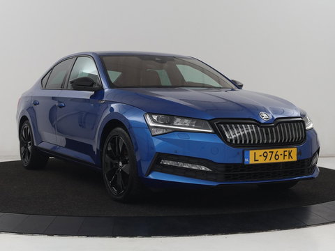 Škoda Superb 1.4 TSI iV Sportline | SOH 96% | 360 Camera | Adaptive cruise | Trekhaak | Achterbankverwarming | Canton Sound | Matrix LED | Alcantara | Stoelverwarming | Carplay | Navigatie | PHEV | Plug In