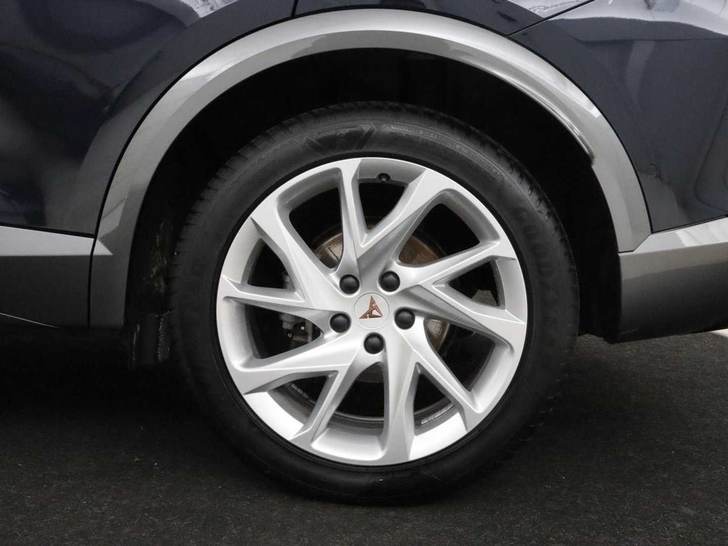 CUPRA Formentor 1.4 eHybrid | SOH 95% | Stoelverwarming | Carplay | Adaptive cruise | Sfeerverlichting | Navigatie | Keyless | Stuurverwarming | Full LED | PHEV | Plug In