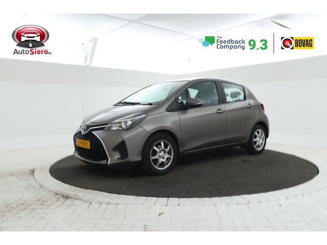 Toyota Yaris - 1.3 VVT-i Aspiration 5 Deurs, Navigatie, Lmv, Airco