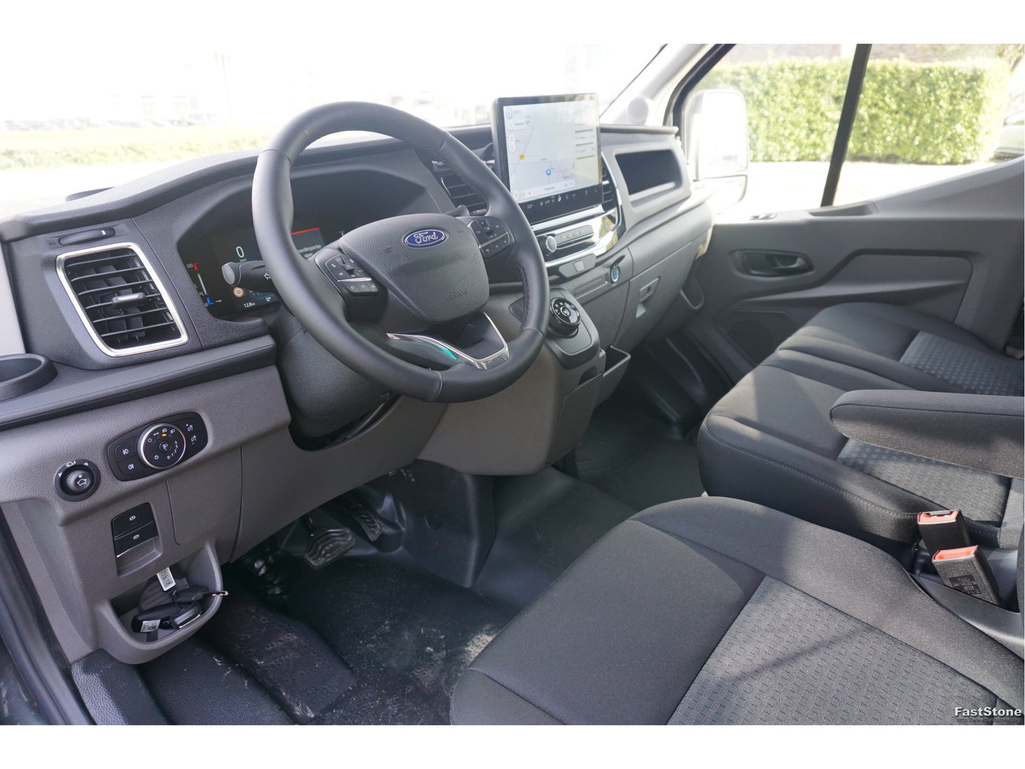 Ford Transit 350L L3H2 Limited AUT-8 165PK BPM VRIJ Navi, Adap. Cruise, 360° Cam, Trekhaak, Xenon!! NR. 257