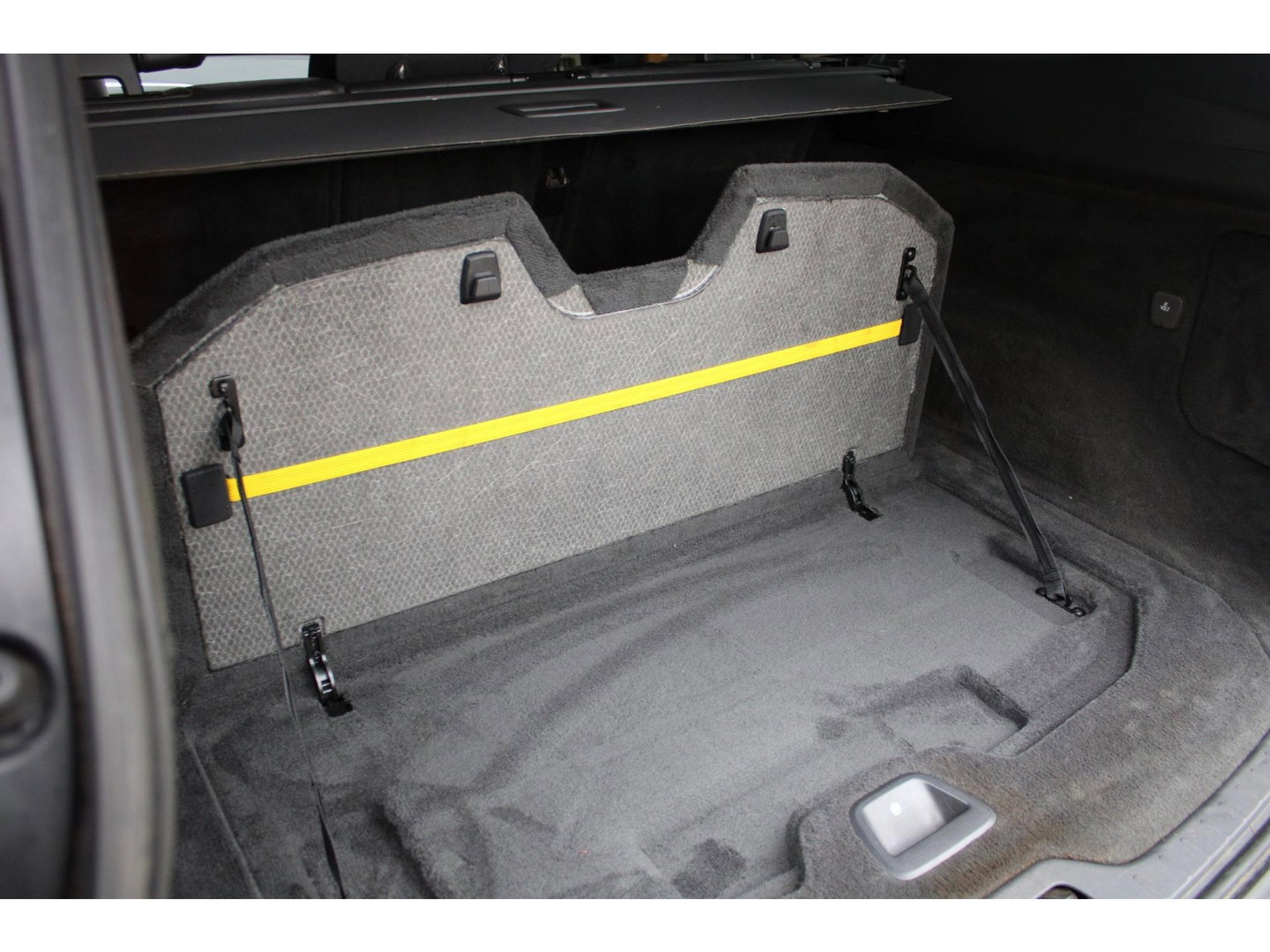 Volvo XC60 5 Cilinder Geartronic Summum | Trekhaak 1600 kg | Panoramadak | Camera | Stoelverwarming |