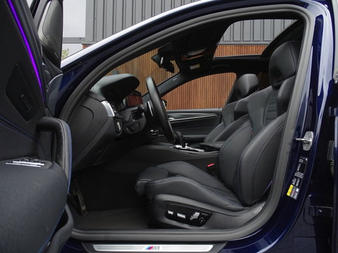 BMW 5 Serie 530e 292PK X-Drive M-Sport / Softclose / Individual / 360° / M-S