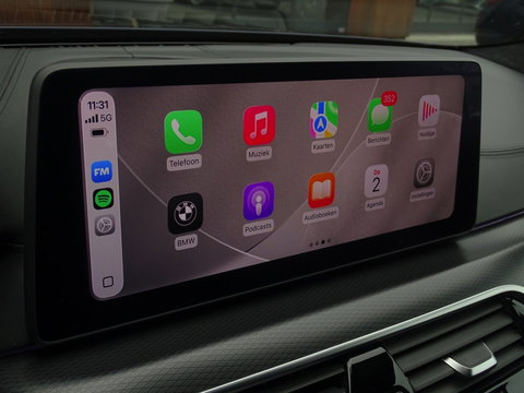 BMW 5 Serie 530e 292PK X-Drive M-Sport / Softclose / Individual / 360° / M-S