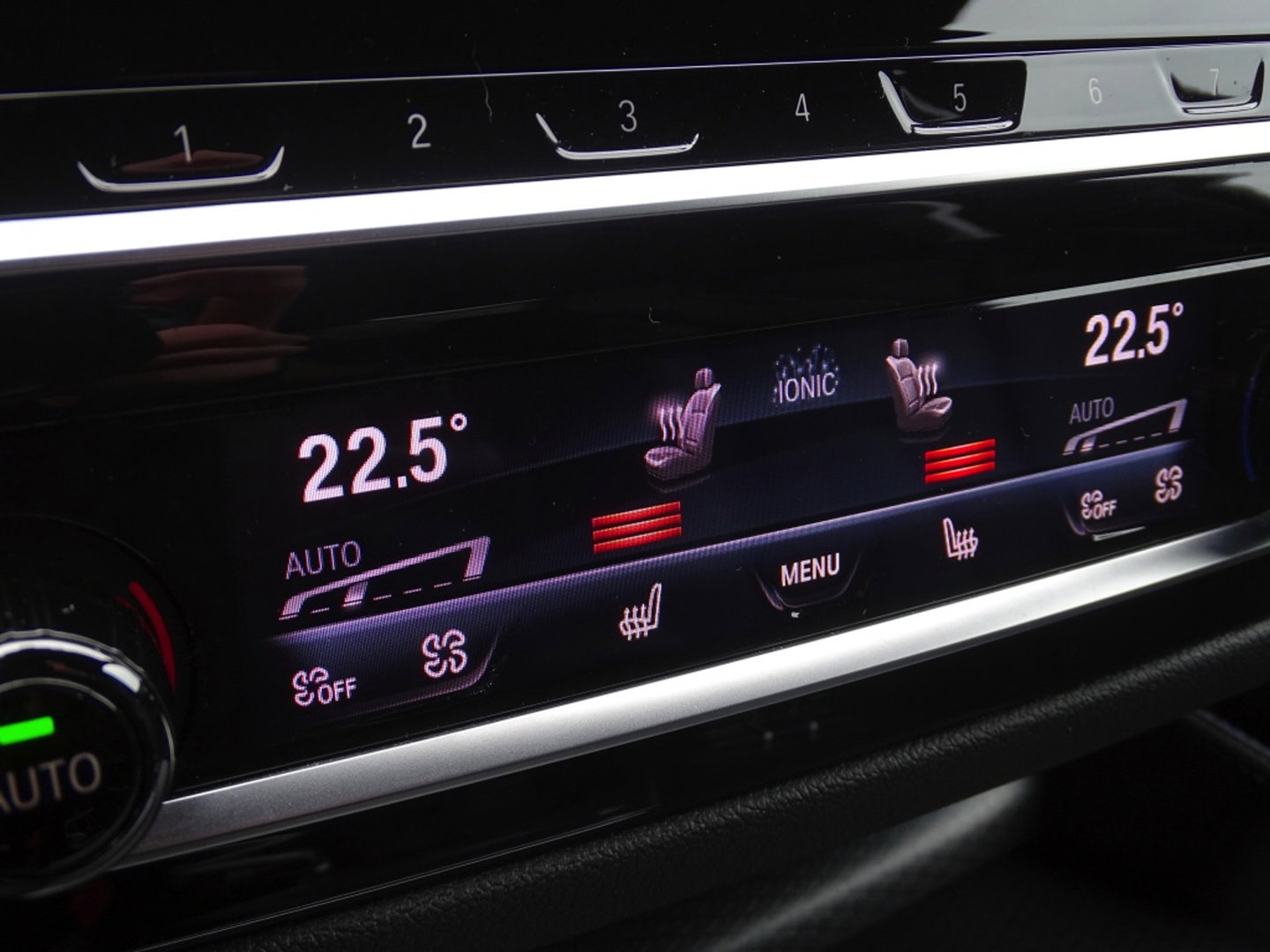 BMW 5 Serie 530e 292PK X-Drive M-Sport / Softclose / Individual / 360° / M-S