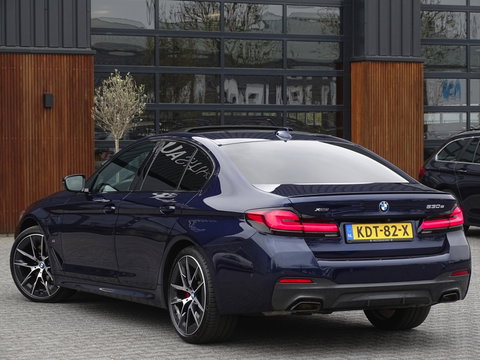 BMW 5 Serie 530e 292PK X-Drive M-Sport / Softclose / Individual / 360° / M-S