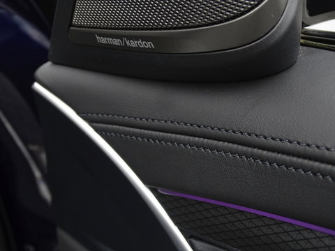 BMW 5 Serie 530e 292PK X-Drive M-Sport / Softclose / Individual / 360° / M-S