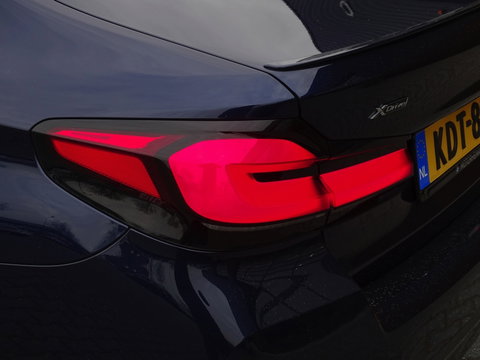 BMW 5 Serie 530e 292PK X-Drive M-Sport / Softclose / Individual / 360° / M-S