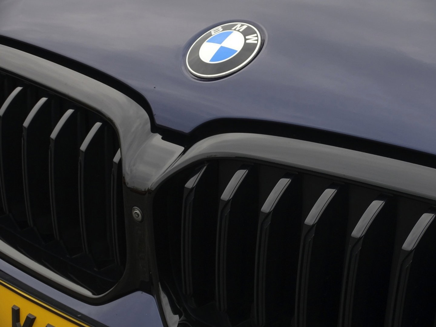 BMW 5 Serie 530e 292PK X-Drive M-Sport / Softclose / Individual / 360° / M-S