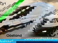 Ford E-Transit - 390 (3500 kg) L2H2 Trend 68 kWh / 100% Elektrisch !! / Airco / Cruise Control / CarPlay / Camera / Navigatie / 3-Zits /