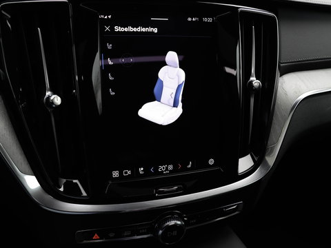 Volvo V60 T8 AWD Ultra Dark Bowers & Wilkins Massage 360 Cam Pano