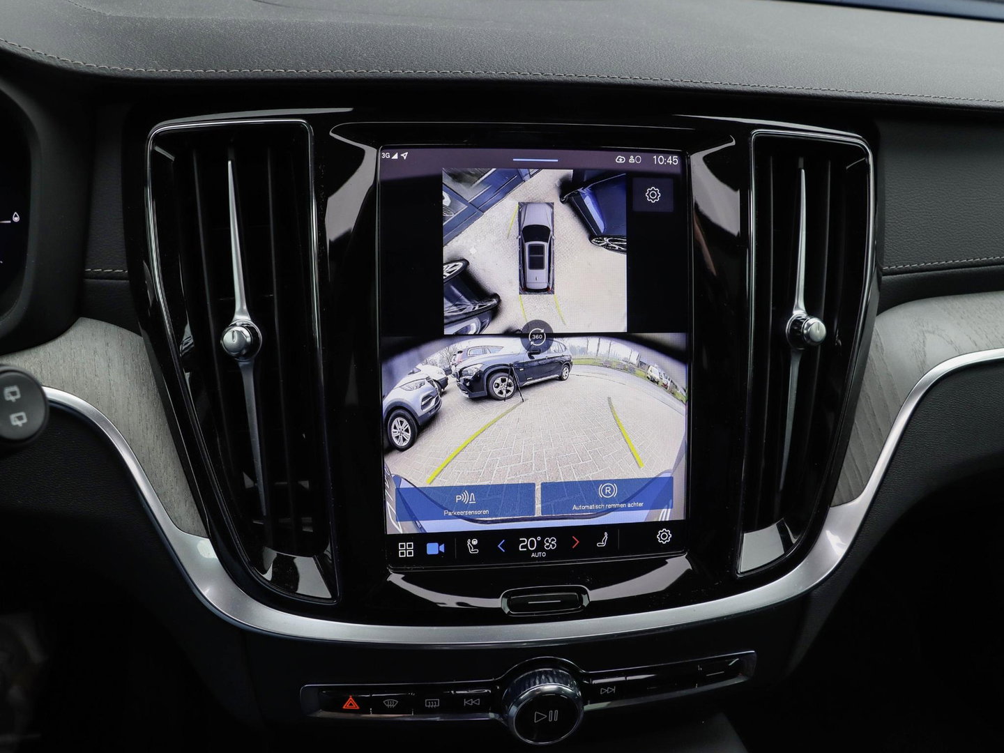 Volvo V60 T8 AWD Ultra Dark Bowers & Wilkins Massage 360 Cam Pano