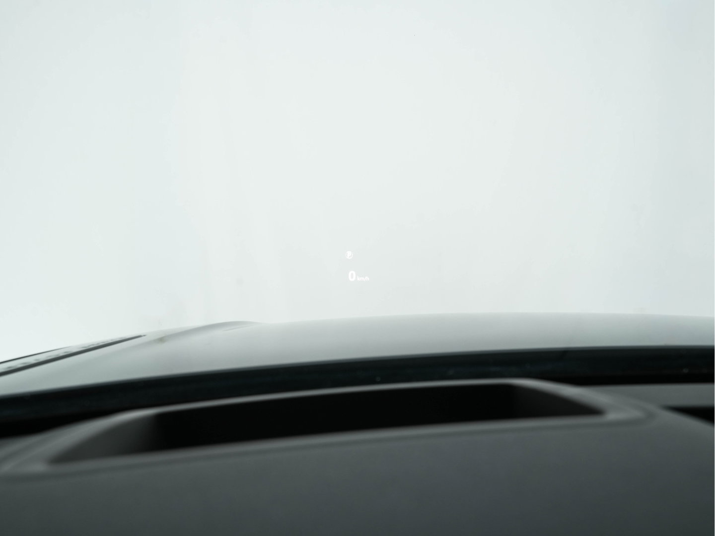 Land Rover Range Rover Velar 2.0 I4 AWD R-Dynamic HSE Aut. *PANO | LEATHER | FULL-LED | MEMORY-PACK | BLINDSPOT | MERIDIAN-SURROUND | DIGI-COCKPIT | CAMERA | KEYLESS | HEATED-COMFORTSEATS | PRIVACYGLASS | SHIFTPADDLES | HEAD-UP | 21"ALU*