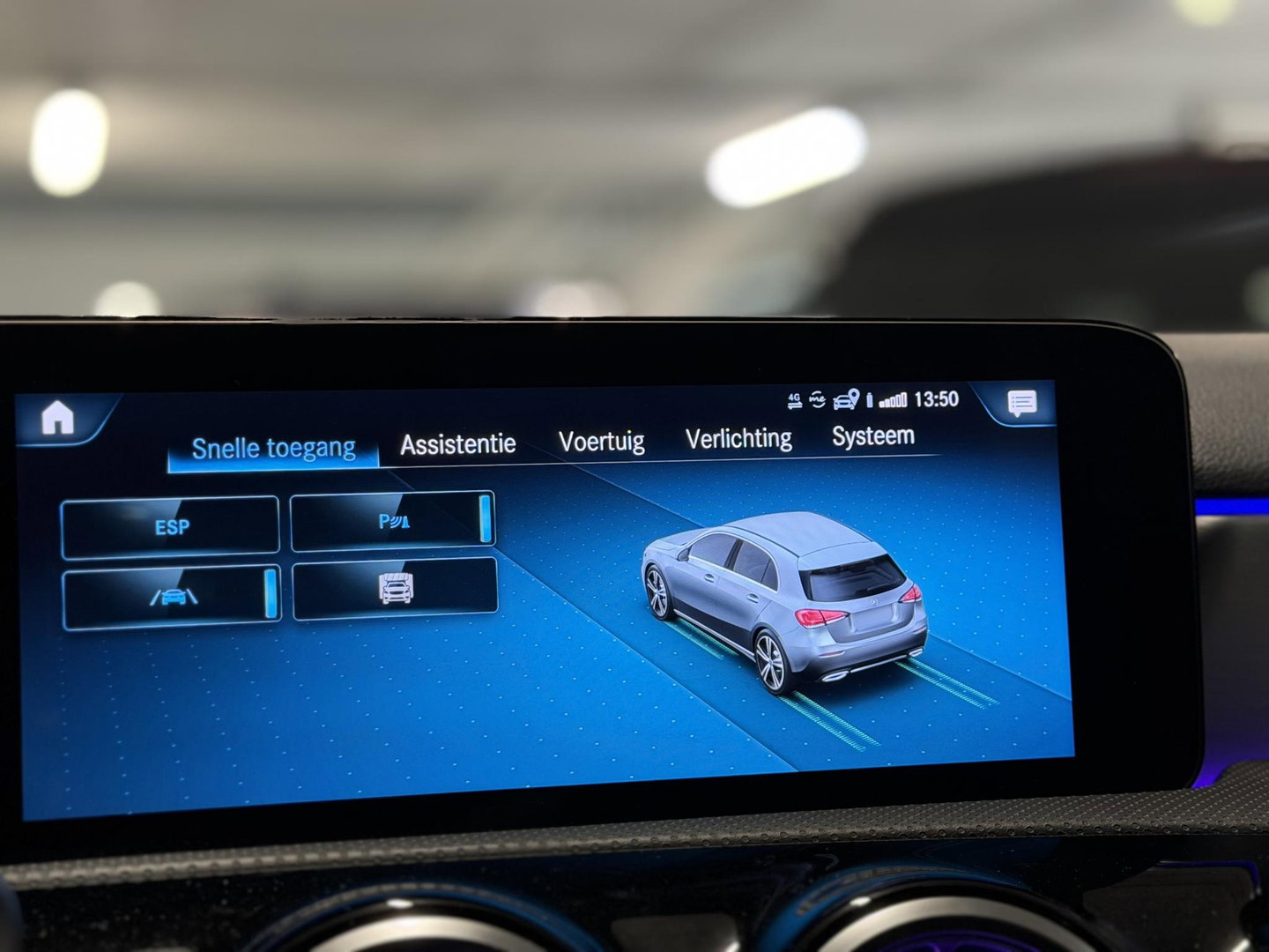 Mercedes-Benz A-Klasse 250 e Bus. Sol. AMG Limited Night|Pano|Cam|Sfeer|Trekhaak