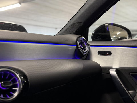 Mercedes-Benz A-Klasse 250 e Bus. Sol. AMG Limited Night|Pano|Cam|Sfeer|Trekhaak