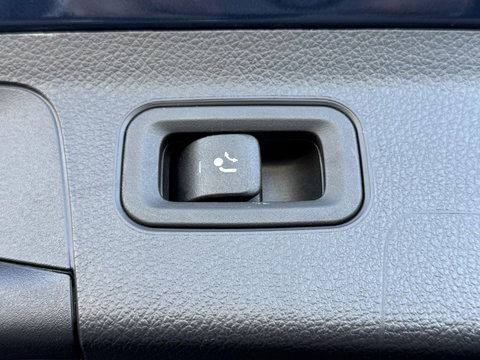 Mercedes-Benz A-Klasse 250 e Bus. Sol. AMG Limited Night|Pano|Cam|Sfeer|Trekhaak