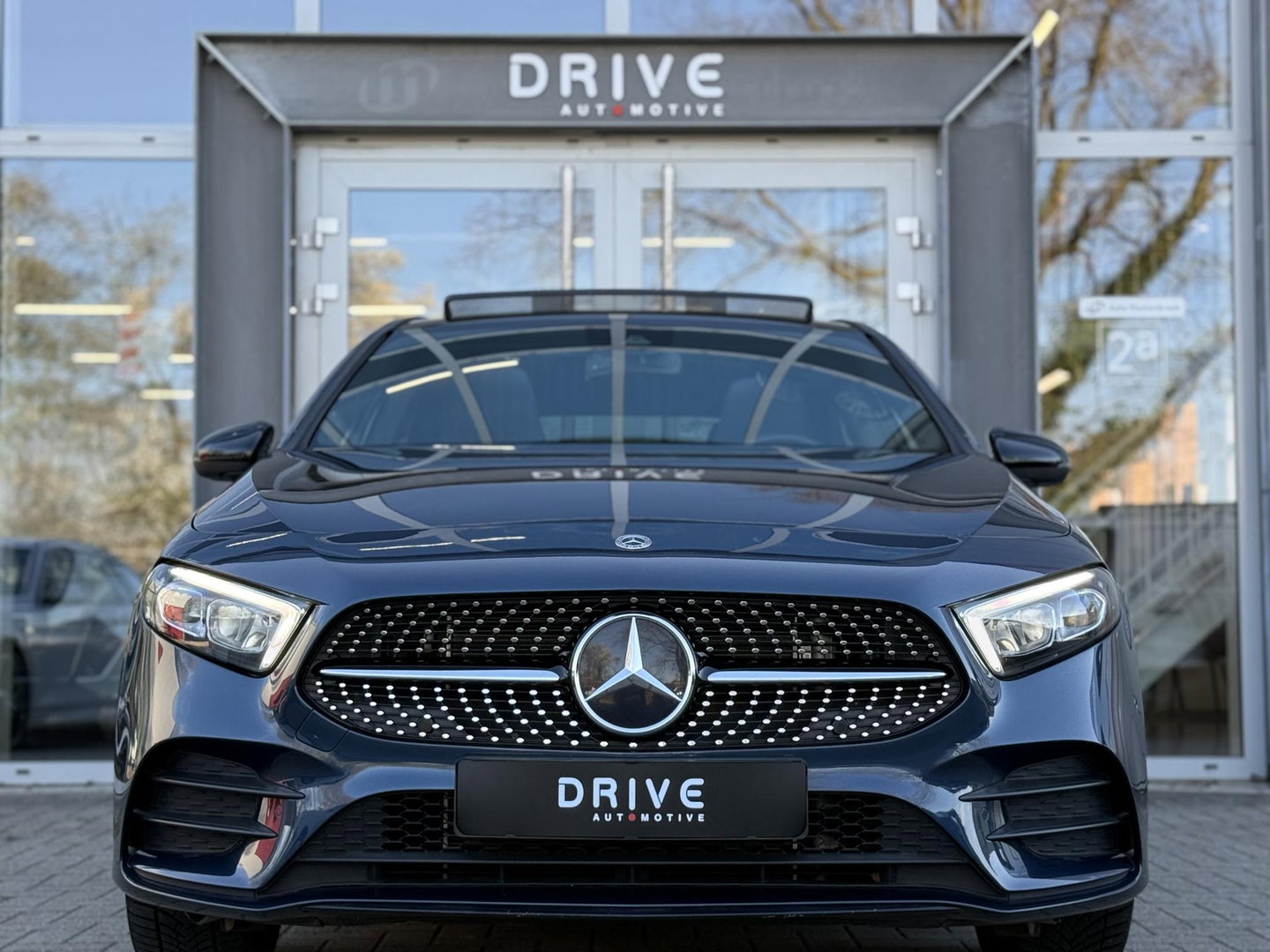 Mercedes-Benz A-Klasse 250 e Bus. Sol. AMG Limited Night|Pano|Cam|Sfeer|Trekhaak