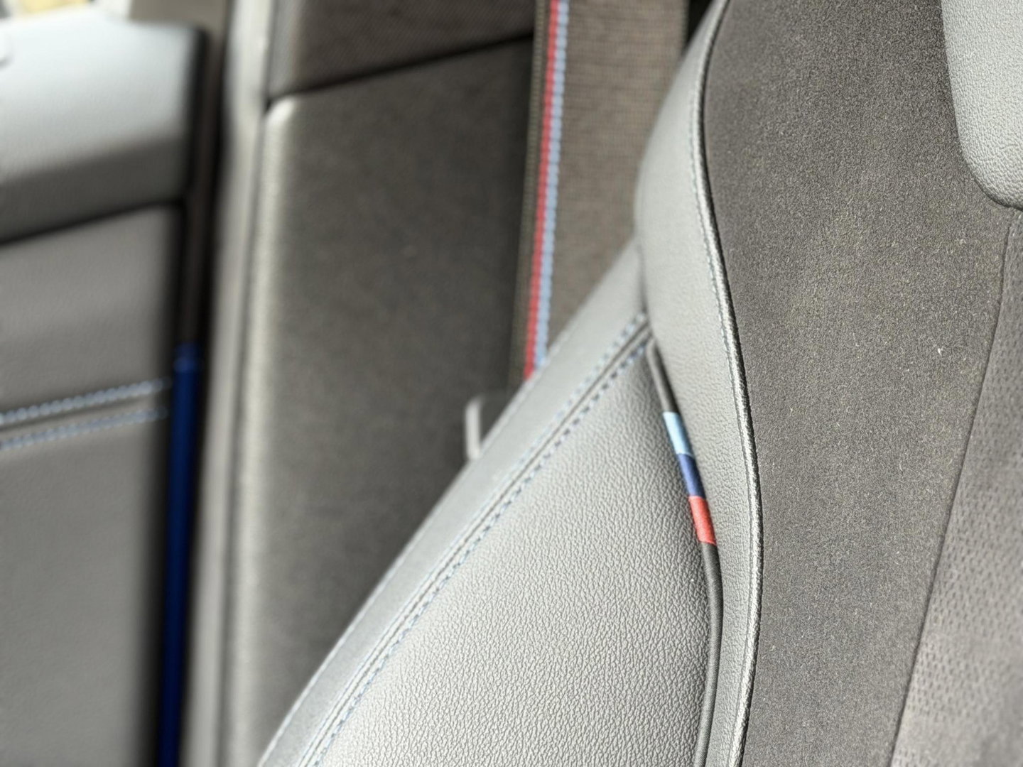 BMW 3-serie 320e M-Sport Pro |H/K|HUD|19"|Portimao