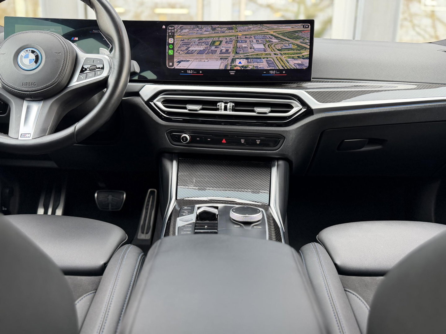 BMW 3-serie 320e M-Sport Pro |H/K|HUD|19"|Portimao