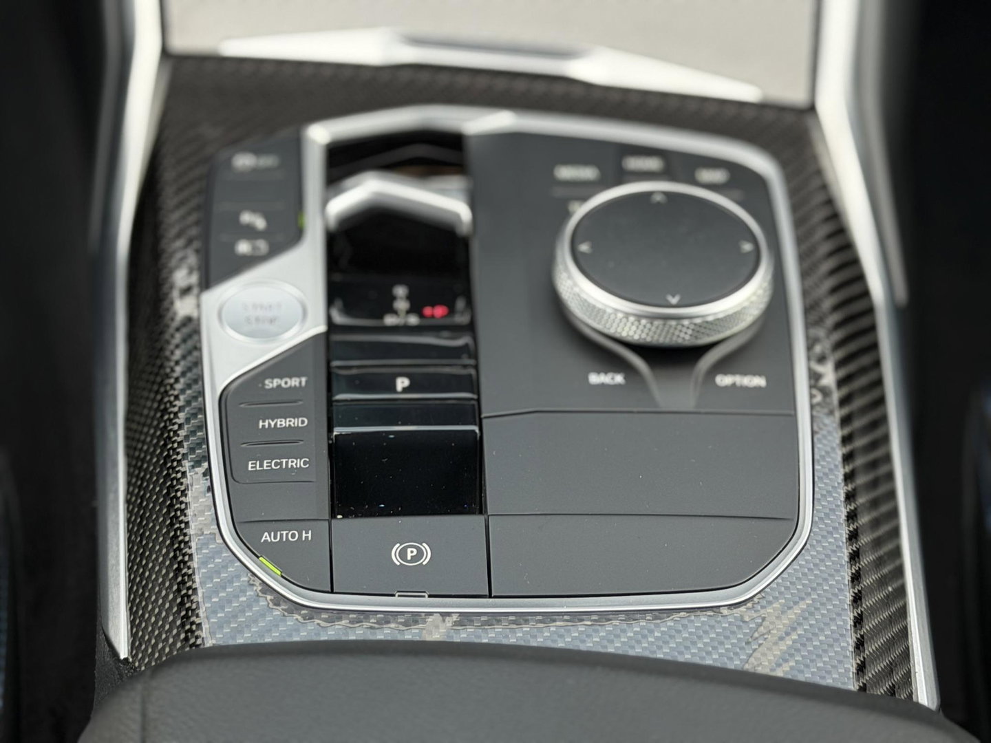 BMW 3-serie 320e M-Sport Pro |H/K|HUD|19"|Portimao