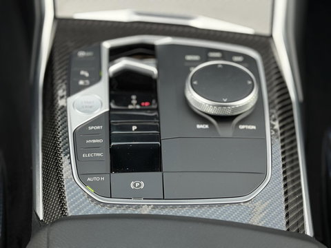 BMW 3-serie 320e M-Sport Pro |H/K|HUD|19"|Portimao