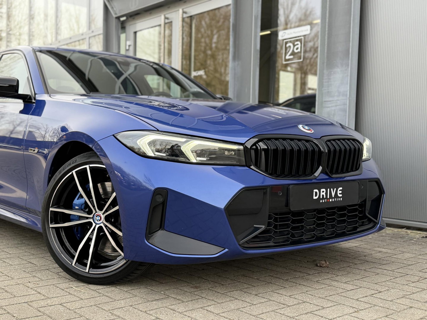 BMW 3-serie 320e M-Sport Pro |H/K|HUD|19"|Portimao