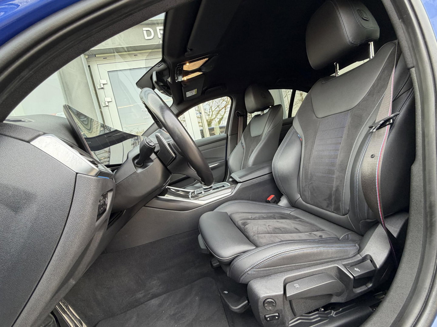 BMW 3-serie 320e M-Sport Pro |H/K|HUD|19"|Portimao