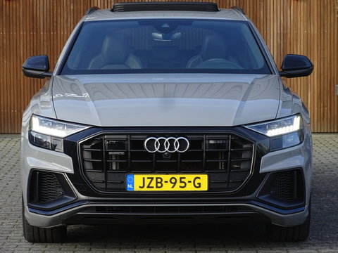 Audi Q8 60 TFSIe 462PK Quattro / Audi Exclusive / Nardo grey / 360°