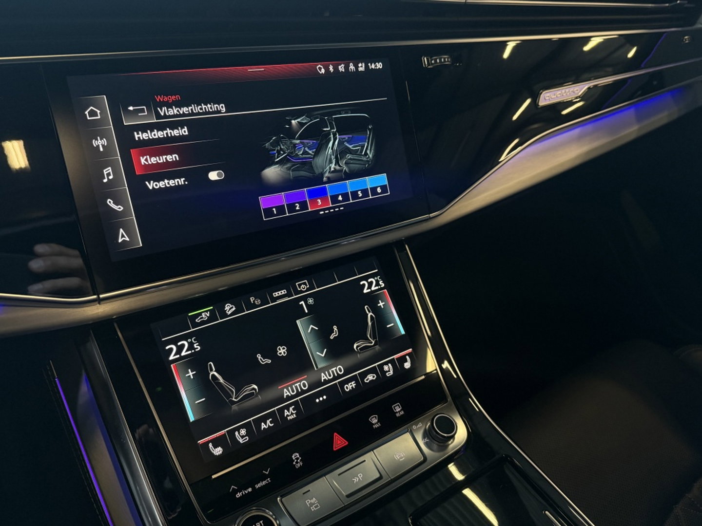 Audi Q8 60 TFSIe 462PK Quattro / Audi Exclusive / Nardo grey / 360°