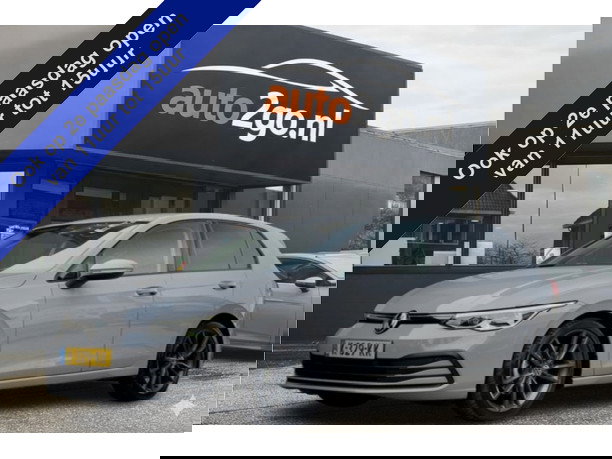 Volkswagen Golf - 1.5 TSI LIFE 131PK NAVI AIRCO DIGI-DASH APPLE-CARPLAY LED LMV PDC