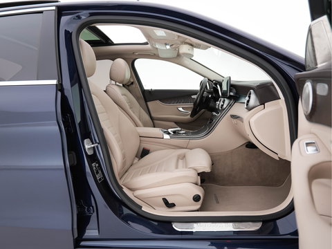 Mercedes-Benz C-Klasse 350 e Lease Edition Aut. *PANO | LUXURY-LEATHER | BURMESTER-AUDIO | FULL-LED | NAVI-FULLMAP | HEATED-SPORTSEATS | CAMERA | AIRMATIC | PRIVACY-GLASS | ECC | CRUISE | KEYLESS | 17''ALU*