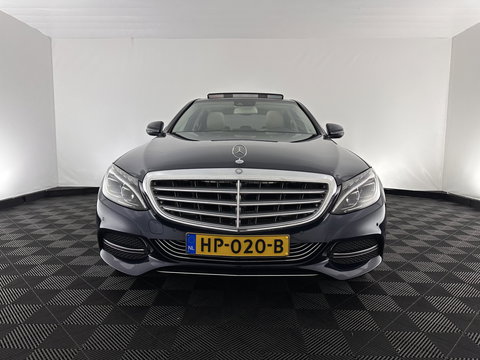 Mercedes-Benz C-Klasse 350 e Lease Edition Aut. *PANO | LUXURY-LEATHER | BURMESTER-AUDIO | FULL-LED | NAVI-FULLMAP | HEATED-SPORTSEATS | CAMERA | AIRMATIC | PRIVACY-GLASS | ECC | CRUISE | KEYLESS | 17''ALU*
