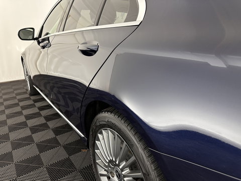 Mercedes-Benz C-Klasse 350 e Lease Edition Aut. *PANO | LUXURY-LEATHER | BURMESTER-AUDIO | FULL-LED | NAVI-FULLMAP | HEATED-SPORTSEATS | CAMERA | AIRMATIC | PRIVACY-GLASS | ECC | CRUISE | KEYLESS | 17''ALU*