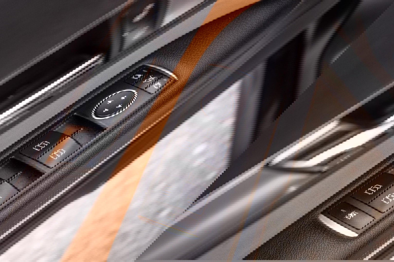 Mercedes-Benz E-Klasse Cabrio 350 CDI Elegance AIRCO / CRUISE CONTROLE / LEER / AUTOMAAT / NAVI