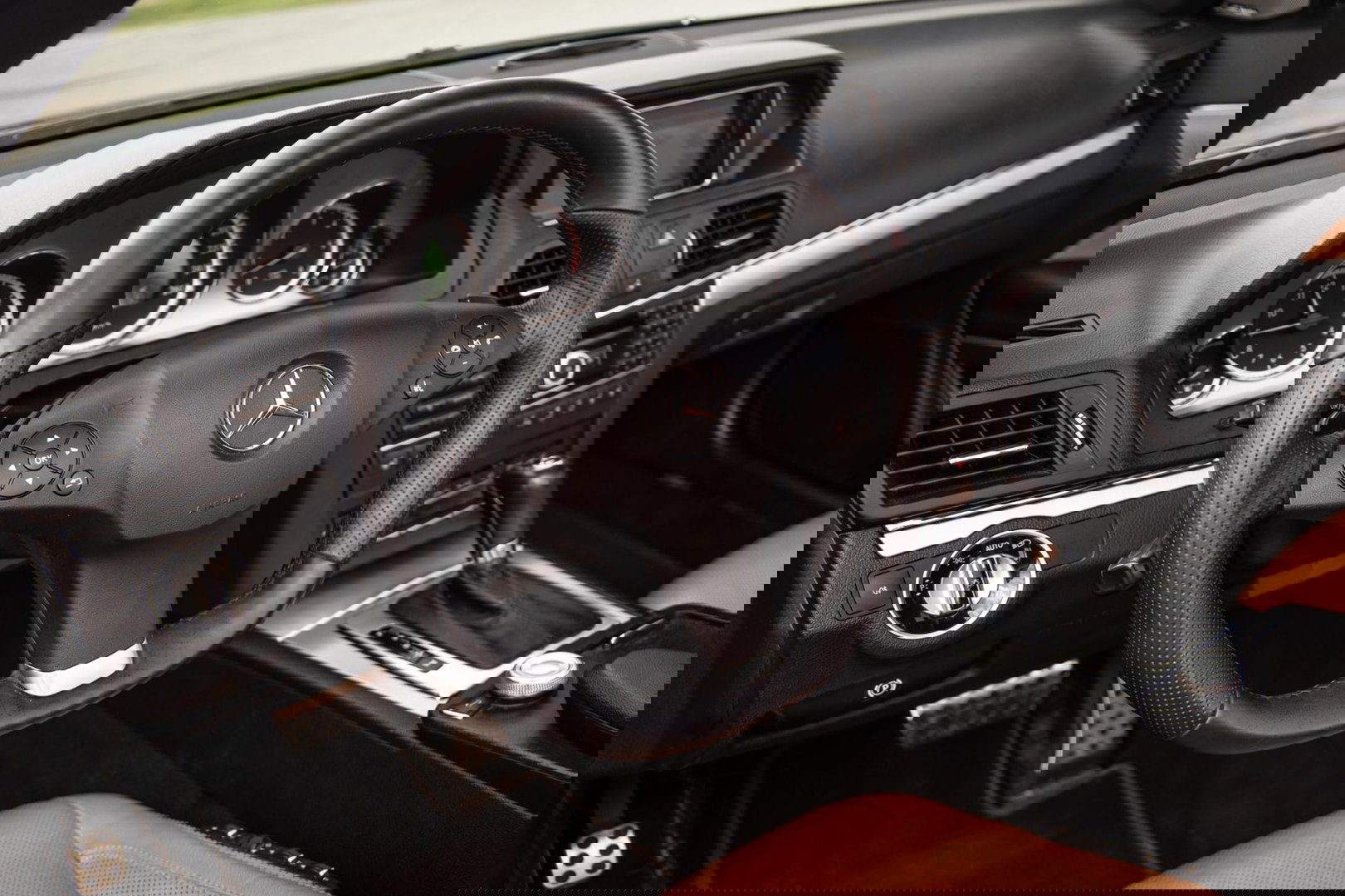 Mercedes-Benz E-Klasse Cabrio 350 CDI Elegance AIRCO / CRUISE CONTROLE / LEER / AUTOMAAT / NAVI