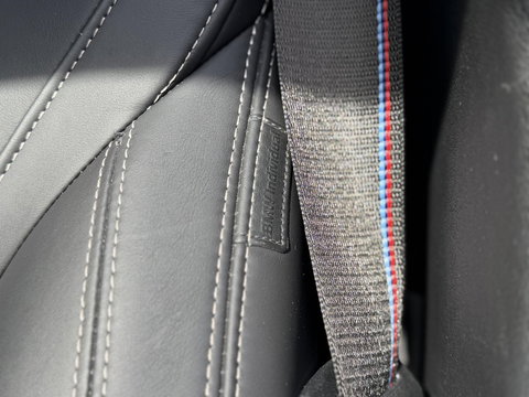 BMW 3 Serie Touring 330e LCI High Ex. M-Sport Pro |Individual leer|Pano|H/K|Memory|19"|Trekhaak|Dravit