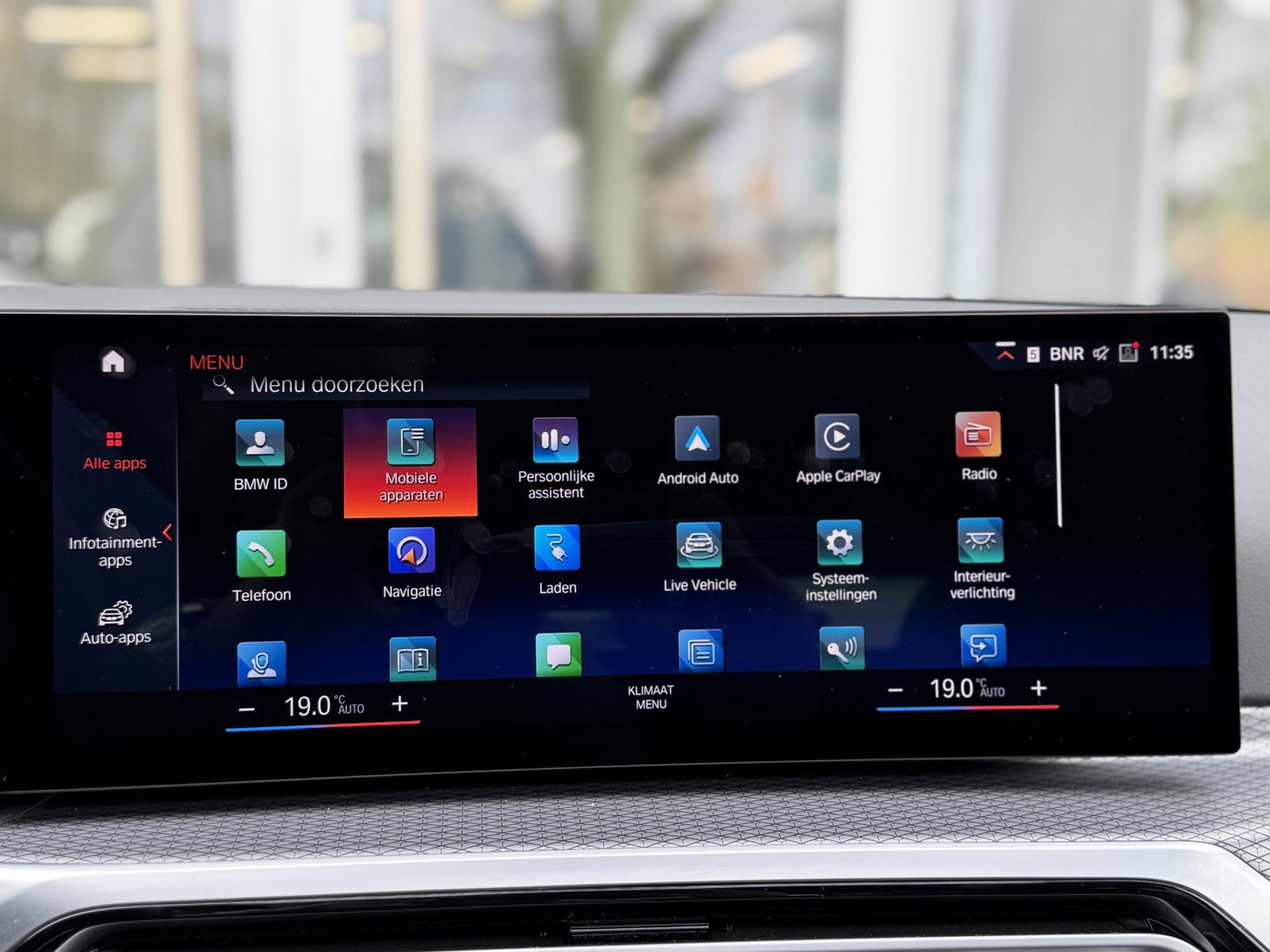 BMW 3 Serie Touring 330e LCI High Ex. M-Sport Pro |Individual leer|Pano|H/K|Memory|19"|Trekhaak|Dravit