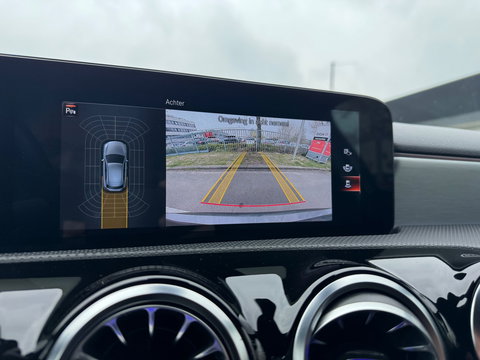 Mercedes-Benz A-Klasse 180 AMG Sfeerverlichting Leder Led 2021