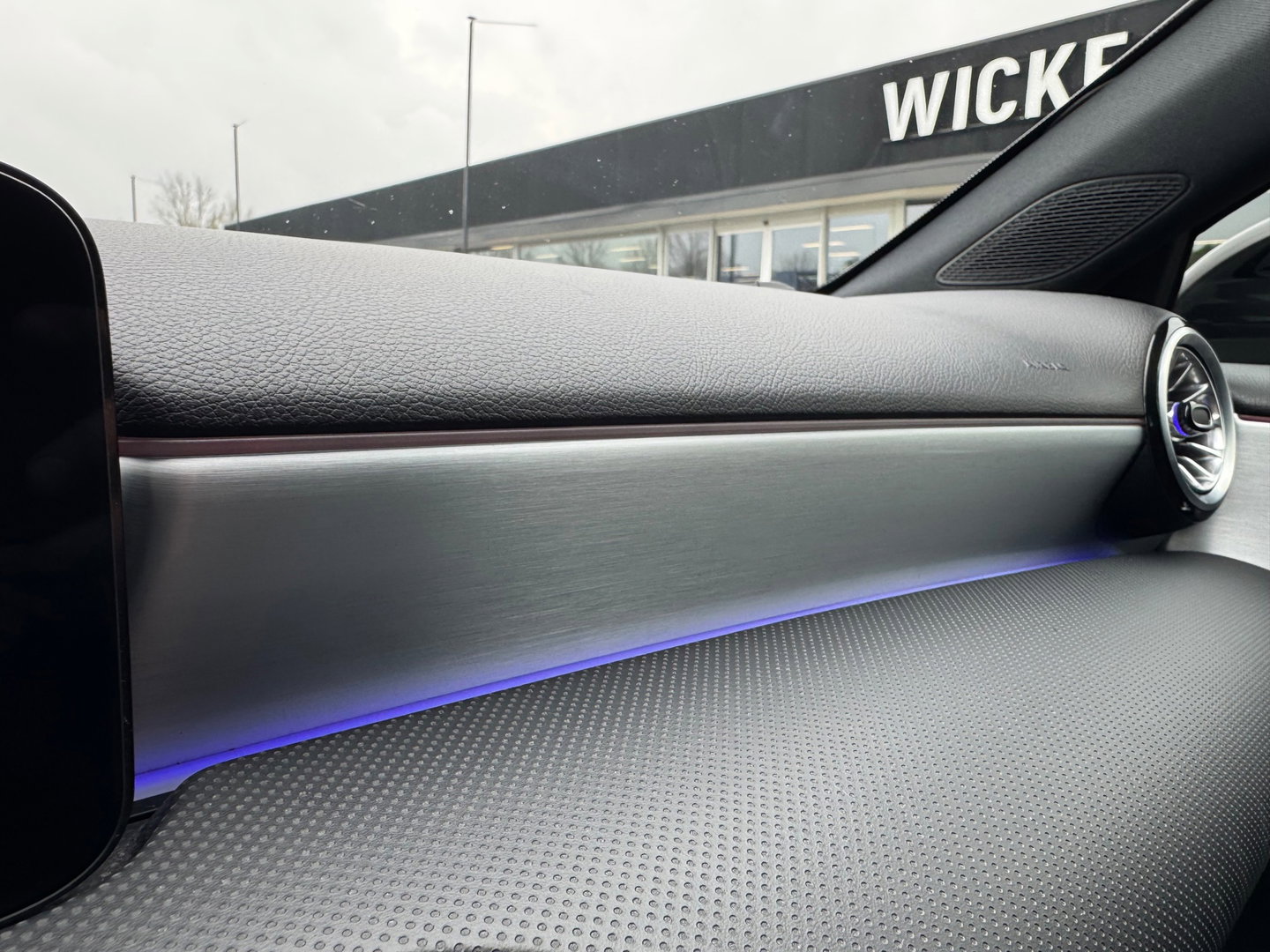 Mercedes-Benz A-Klasse 180 AMG Sfeerverlichting Leder Led 2021