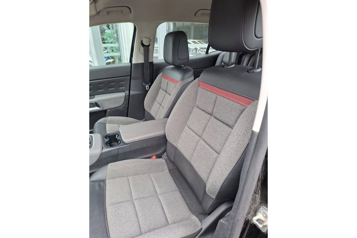 Citroën C5 Aircross 1.2 PURETECH BNS AUTOMAAT NAVI LMV PDC-CAMERA