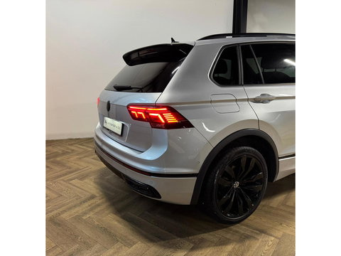 Volkswagen Tiguan 1.5 TSI R-Line PANO KEYLESS CAM