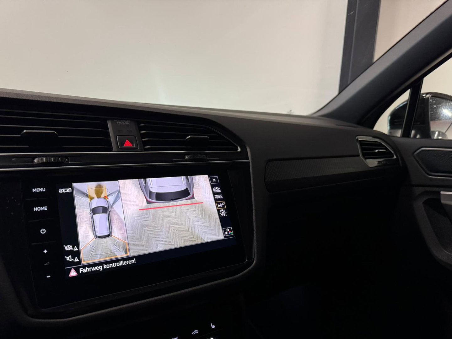 Volkswagen Tiguan 1.5 TSI R-Line PANO KEYLESS CAM