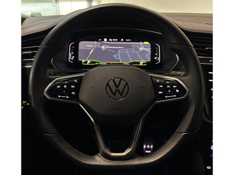 Volkswagen Tiguan 1.5 TSI R-Line PANO KEYLESS CAM