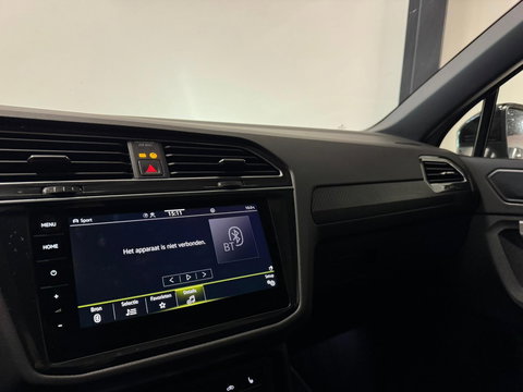 Volkswagen Tiguan 1.5 TSI R-Line PANO KEYLESS CAM